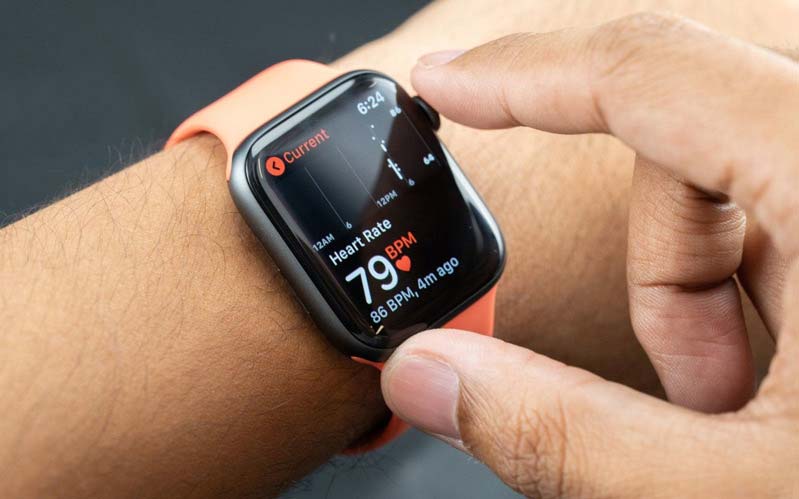 Cảm biến nhịp tim nhanh nhẹn trên Apple Watch SE 