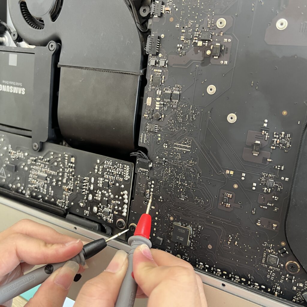 sửa imac không lên nguồn