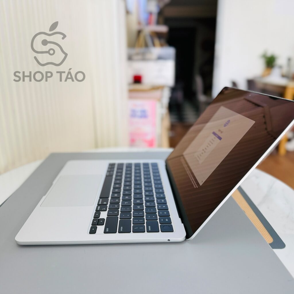 macbook air m4 like new